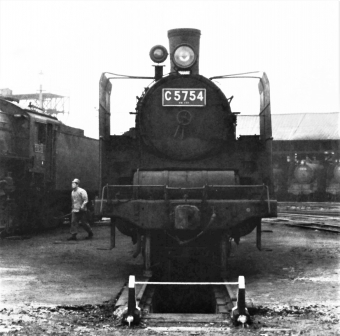 国鉄C57形蒸気機関車 C57 54 鉄道フォト・写真 by 鉄道のお爺さんさん ：1965年05月27日00時ごろ