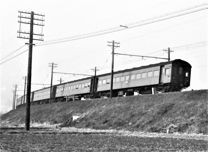 国鉄60系客車 オハフ61 鉄道フォト・写真 by 鉄道のお爺さんさん ：1962年01月15日00時ごろ