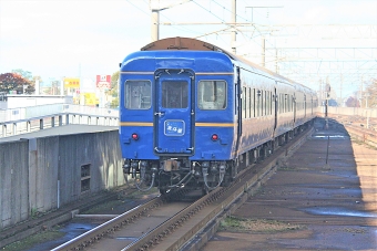 JR東日本 国鉄24系客車 スハネフ25 鉄道フォト・写真 by 鉄道のお爺さんさん ：2012年10月29日11時ごろ