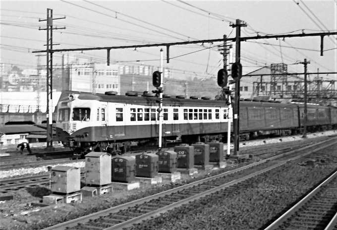 国鉄70系電車 クハ76 鉄道フォト・写真 by 鉄道のお爺さんさん ：1961年05月03日00時ごろ