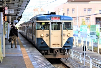 JR東日本 クハ111形 クハ111-236 鉄道フォト・写真 by 鉄道のお爺さんさん ：2008年12月06日12時ごろ