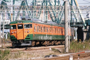 JR東日本 クハ111形 クハ111-527 鉄道フォト・写真 by 鉄道のお爺さんさん ：2005年11月18日11時ごろ