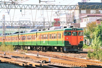 クハ111-1058 鉄道フォト・写真