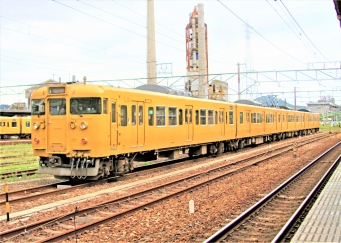 JR西日本 クハ115形 クハ115-1111 鉄道フォト・写真 by 鉄道のお爺さんさん ：2016年06月13日13時ごろ