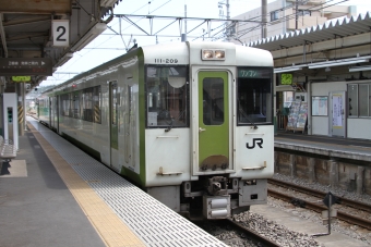 JR東日本 キハ111形 キハ111-209 鉄道フォト・写真 by 鉄道のお爺さんさん ：2013年06月02日14時ごろ