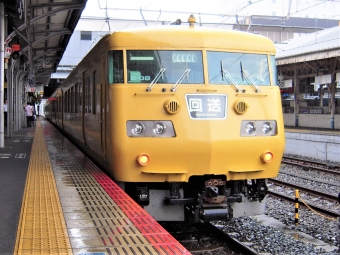 JR西日本 クハ117形 クハ117-102 鉄道フォト・写真 by 鉄道のお爺さんさん ：2016年09月05日12時ごろ