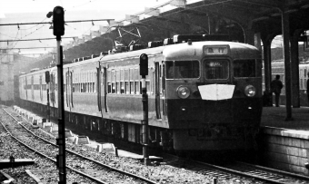 国鉄165系電車 クハ165 鉄道フォト・写真 by 鉄道のお爺さんさん ：1965年10月10日00時ごろ