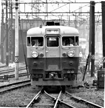 国鉄165系電車 クモハ165 鉄道フォト・写真 by 鉄道のお爺さんさん ：1965年08月10日00時ごろ