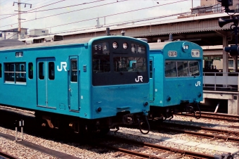 JR西日本 103系電車 クハ103形(Tc)と国鉄201系 201系と103系 鉄道フォト・写真 by 鉄道のお爺さんさん ：1988年03月28日00時ごろ