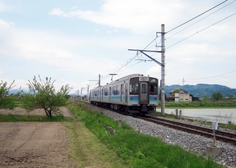 JR東日本Ｅ127系電車 鉄道フォト・写真 by 鉄道のお爺さんさん ：2011年05月17日13時ごろ