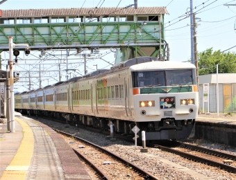 JR東日本 クハ185形 クハ185-3 鉄道フォト・写真 by 鉄道のお爺さんさん ：2014年05月17日10時ごろ