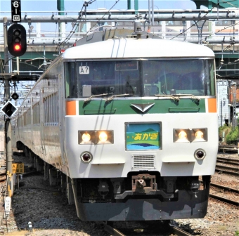 JR東日本 クハ185形 クハ185-14 鉄道フォト・写真 by 鉄道のお爺さんさん ：2013年05月12日10時ごろ