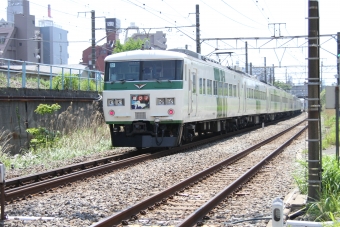 JR東日本 クハ185形 クハ185-102 鉄道フォト・写真 by 鉄道のお爺さんさん ：2013年05月05日12時ごろ