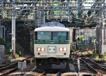 JR東日本 クハ185形 クハ185-312 鉄道フォト・写真 by 鉄道のお爺さんさん ：2022年09月17日08時ごろ