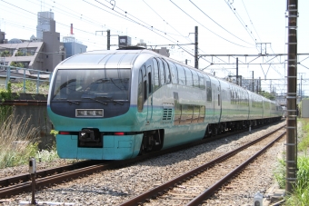 JR東日本 クハ251形 クハ251-2 鉄道フォト・写真 by 鉄道のお爺さんさん ：2013年05月05日11時ごろ