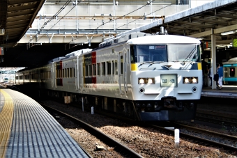 JR東日本 クハ185-201 (185系) 車両ガイド | レイルラボ(RailLab)