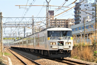 JR東日本 クハ185形 クハ185-208 鉄道フォト・写真 by 鉄道のお爺さんさん ：2014年04月12日10時ごろ