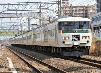 JR東日本 クハ185形 クハ185-210 鉄道フォト・写真 by 鉄道のお爺さんさん ：2013年03月20日10時ごろ