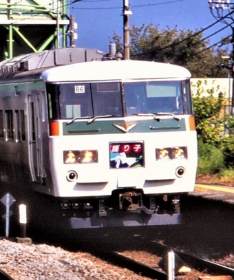 JR東日本 クハ185形 クハ185-212 鉄道フォト・写真 by 鉄道のお爺さんさん ：2021年12月28日12時ごろ