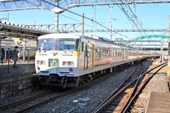 JR東日本 クハ185形 クハ185-311 鉄道フォト・写真 by 鉄道のお爺さんさん ：2008年12月10日12時ごろ