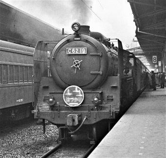 国鉄C62形蒸気機関車 C62 19 鉄道フォト・写真 by 鉄道のお爺さんさん ：1960年12月04日00時ごろ