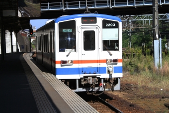 関東鉄道キハ2200形 2203 鉄道フォト・写真 by 鉄道のお爺さんさん ：2016年10月20日12時ごろ