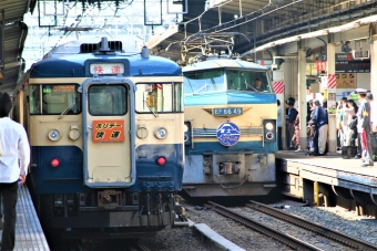 JR東日本 クハ115形 国鉄EF66型電気機関車 クハ115-398 と EF66 49 鉄道フォト・写真 by 鉄道のお爺さんさん ：2007年10月07日09時ごろ