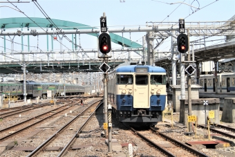 JR東日本 クハ115形 クハ115-398 鉄道フォト・写真 by 鉄道のお爺さんさん ：2013年05月04日10時ごろ