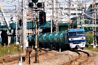 JR貨物 EF210形 EF210-2 鉄道フォト・写真 by 鉄道のお爺さんさん ：2005年11月18日11時ごろ