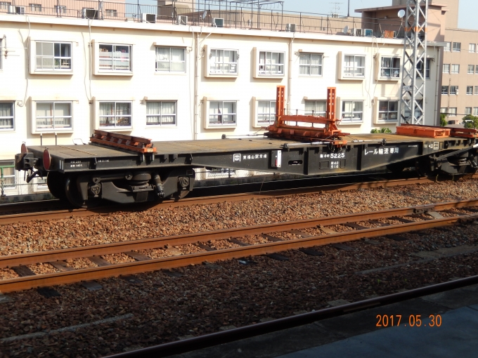 JR西日本 国鉄チキ5200形貨車 チキ5225 鉄道フォト・写真 by 鉄道のお爺さんさん ：2017年05月30日08時ごろ