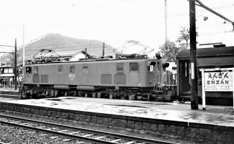 国鉄EF13形電気機関車 EF13 10 鉄道フォト・写真 by 鉄道のお爺さんさん ：1964年10月18日00時ごろ