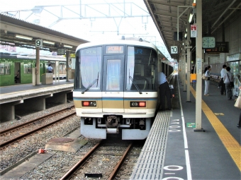 JR西日本221系電車 鉄道フォト・写真 by 鉄道のお爺さんさん ：2007年07月08日07時ごろ