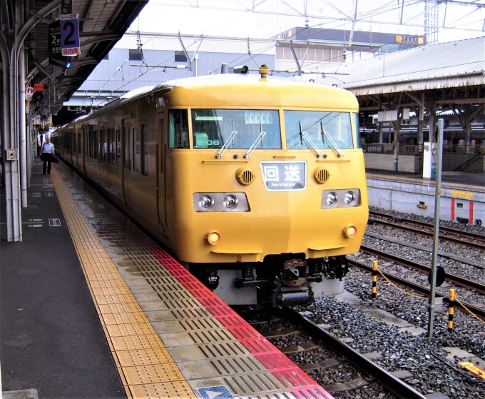 JR西日本 クハ117形 クハ117-102 鉄道フォト・写真 by 鉄道のお爺さんさん ：2016年09月05日12時ごろ