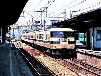 国鉄117系電車 クハ117形(Tc) 鉄道フォト・写真 by 鉄道のお爺さんさん ：1988年03月21日00時ごろ