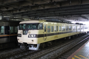 JR西日本 クハ117形 クハ117-310 鉄道フォト・写真 by 鉄道のお爺さんさん ：2014年06月16日13時ごろ