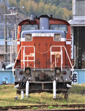 JR西日本 国鉄DD51形ディーゼル機関車 DD51 1179 鉄道フォト・写真 by 鉄道のお爺さんさん ：2017年04月10日07時ごろ