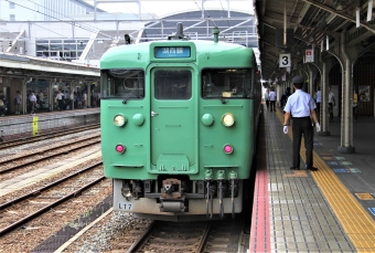 JR西日本 クハ111形 クハ111-7709 鉄道フォト・写真 by 鉄道のお爺さんさん ：2014年06月16日13時ごろ