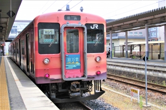 JR西日本 クモハ105形 クモハ105-501 鉄道フォト・写真 by 鉄道のお爺さんさん ：2014年06月16日10時ごろ
