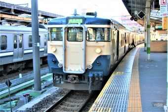 JR東日本 クハ111形 クハ111-1377 鉄道フォト・写真 by 鉄道のお爺さんさん ：2008年12月06日13時ごろ