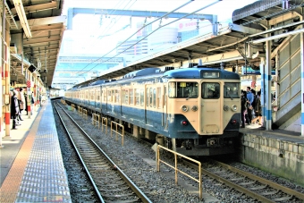 JR東日本 クハ111形 クハ111-2061 鉄道フォト・写真 by 鉄道のお爺さんさん ：2008年12月06日13時ごろ