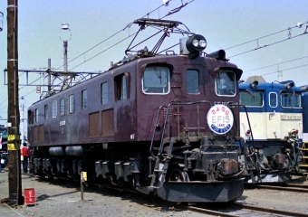 国鉄EF15形電気機関車 EF15 200 鉄道フォト・写真 by 鉄道のお爺さんさん ：1985年03月25日00時ごろ