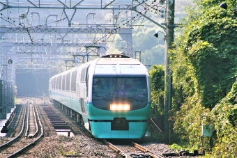 JR東日本251系電車 クハ251形(T) 鉄道フォト・写真 by 鉄道のお爺さんさん ：2005年11月05日11時ごろ