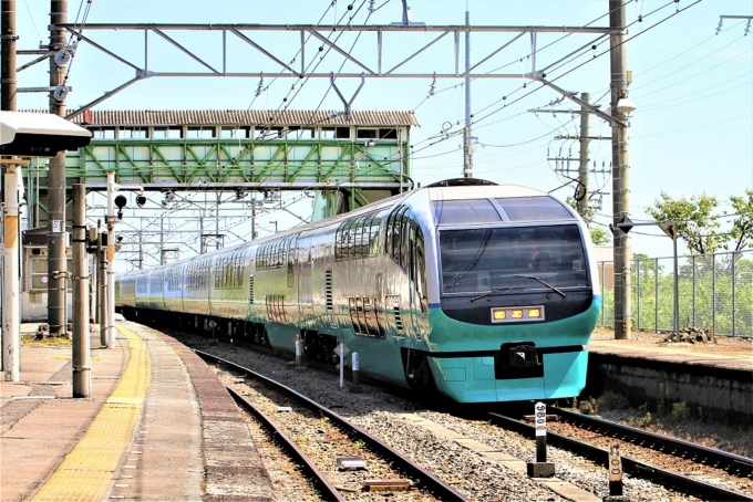 JR東日本 クロ250形 クロ250-1 鉄道フォト・写真 by 鉄道のお爺さんさん ：2014年05月17日09時ごろ