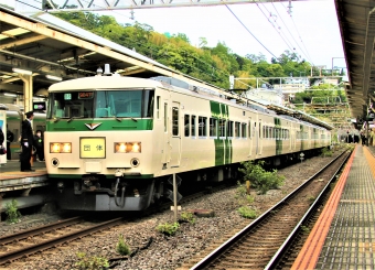 JR東日本 クハ185形 クハ185-212 鉄道フォト・写真 by 鉄道のお爺さんさん ：2022年04月30日16時ごろ