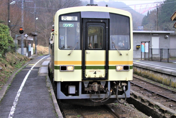 JR西日本 キハ120形 キハ120-204 鉄道フォト・写真 by 鉄道のお爺さんさん ：2017年04月09日15時ごろ