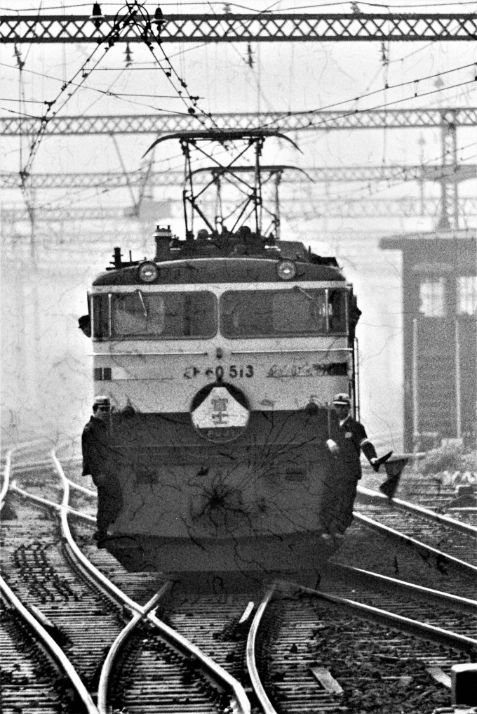 国鉄EF60形電気機関車 EF60 513 鉄道フォト・写真 by 鉄道のお爺さんさん ：1964年10月28日00時ごろ