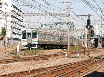 JR東日本 クハ210形 クハ210-4 鉄道フォト・写真 by 鉄道のお爺さんさん ：2005年11月18日12時ごろ