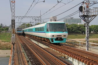 JR西日本 クロ380形 クロ380-2 鉄道フォト・写真 by 鉄道のお爺さんさん ：2014年06月15日15時ごろ