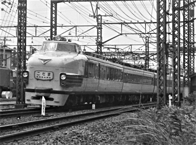 国鉄151系電車 クロ151形(Tsc) 鉄道フォト・写真 by 鉄道のお爺さんさん ：1960年06月19日00時ごろ