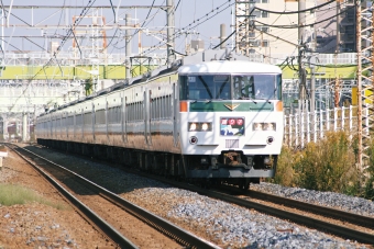 JR東日本 クハ185形 クハ185-7 鉄道フォト・写真 by 鉄道のお爺さんさん ：2005年11月20日12時ごろ